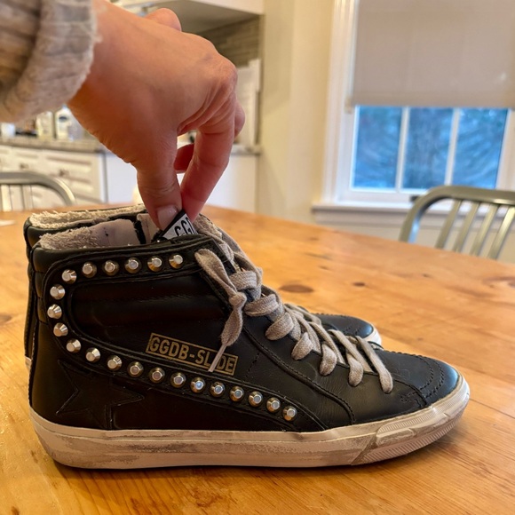 Golden Goose
Women's Slide Classic Leather Sneakers, Size 7, worn twice. - Picture 5 of 16